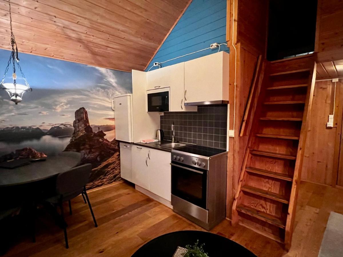 Manndalen Sjøbuer Villa Samuelsberg Eksteriør billede