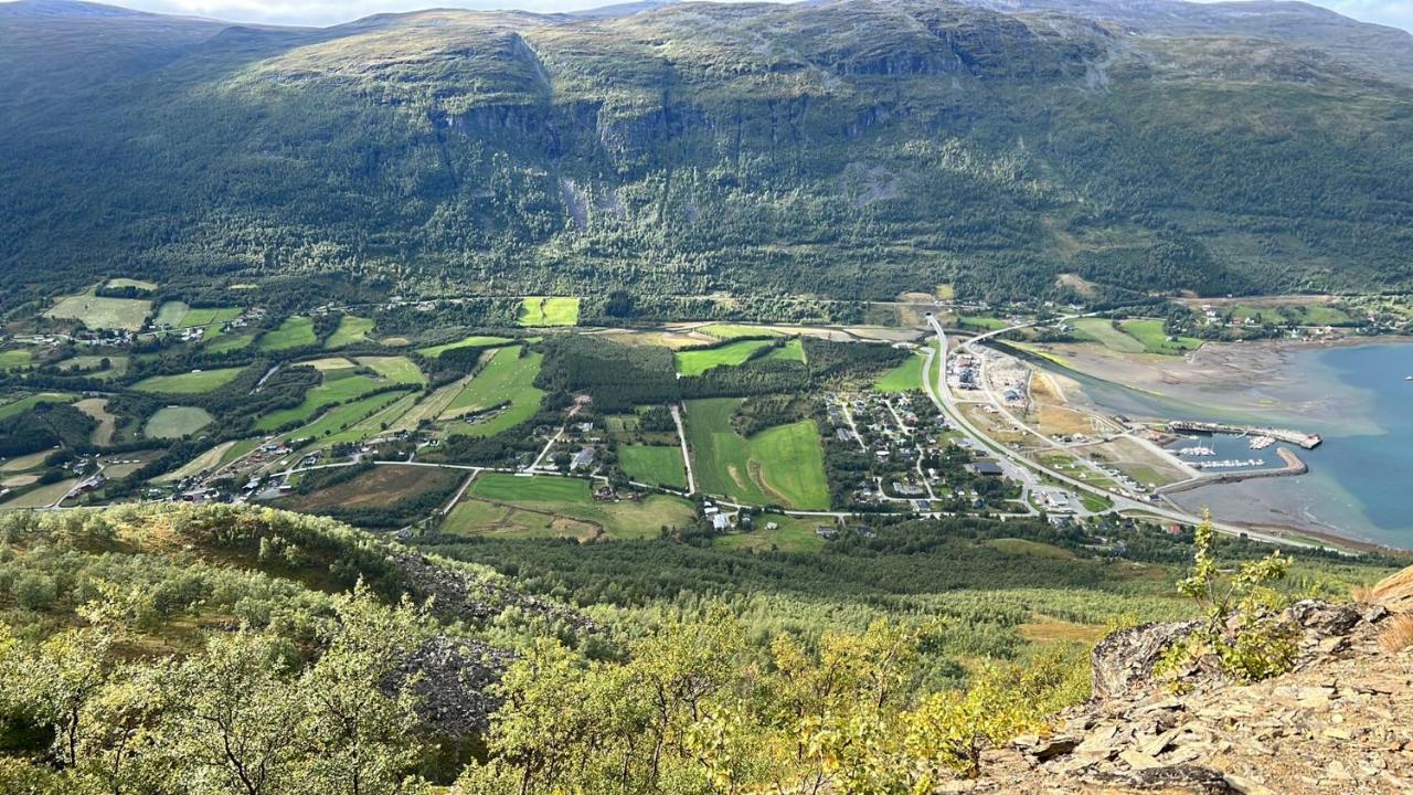 Manndalen Sjøbuer Villa Samuelsberg Eksteriør billede